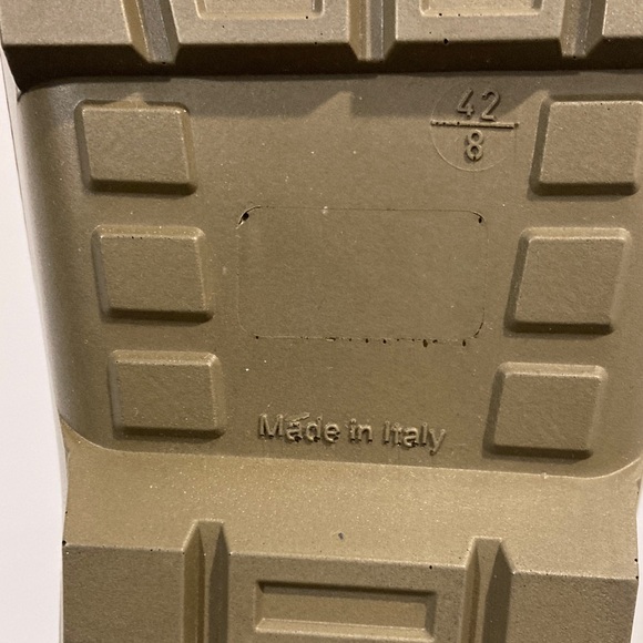 Todd Snyder Gardenheir Khaki Slip-Ons - Picture 10 of 12